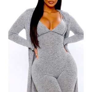 Fashion nova  jumpsuit love her.🌸